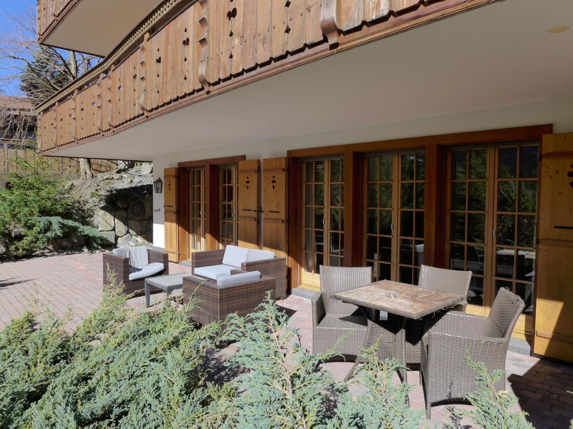 Apartment Chalet Smaragd-1 By Interhome 格林德瓦 外观 照片
